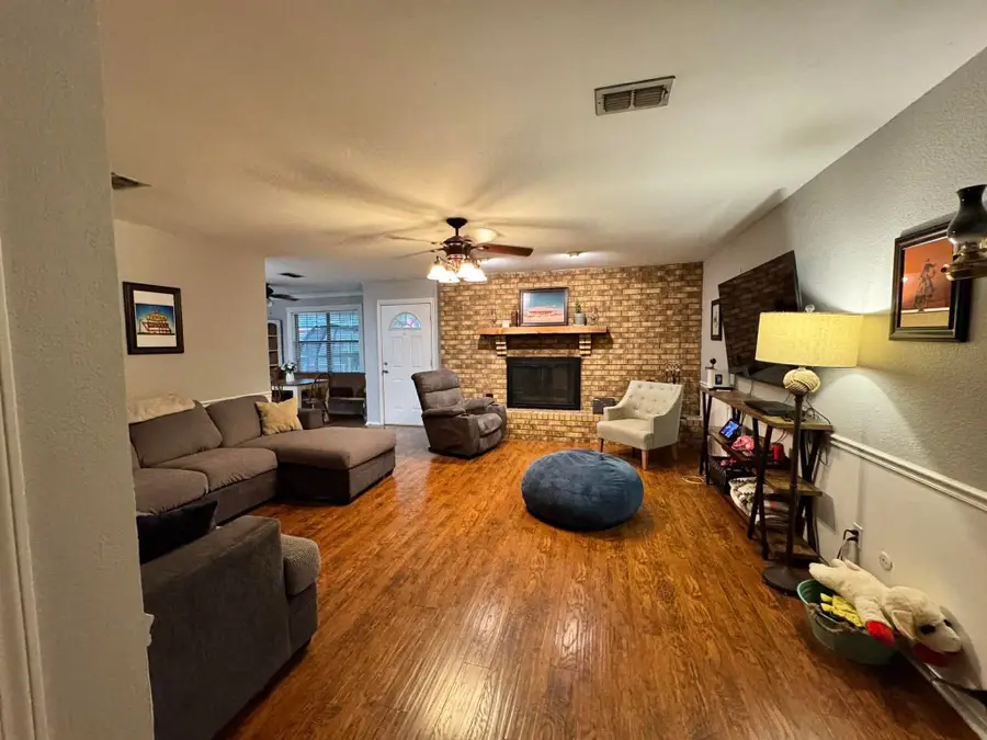 3026 Moffett Avenue, Wichita Falls, TX 76308 - #3