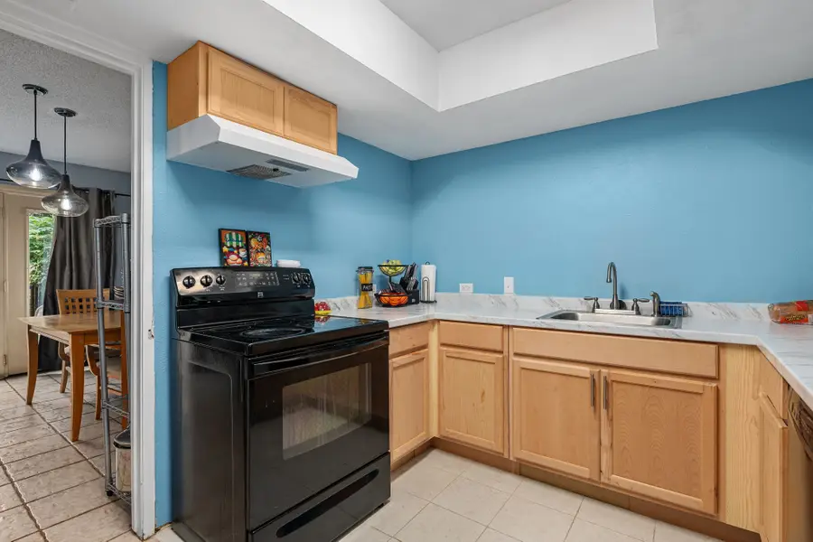 1802 Navajo Place #1802, Irving, TX 75061 - #3