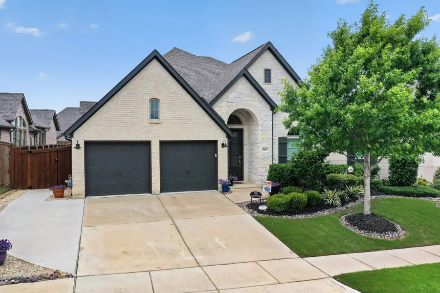 3917 Redbud Drive, Aubrey, TX 76227 - #2