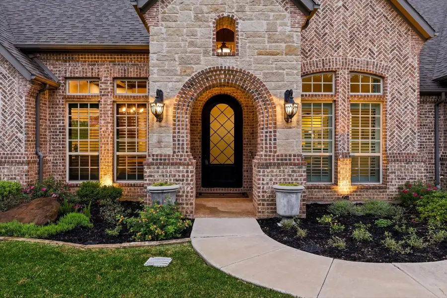 6674 Belle Cote Circle, Argyle, TX 76226 - #2