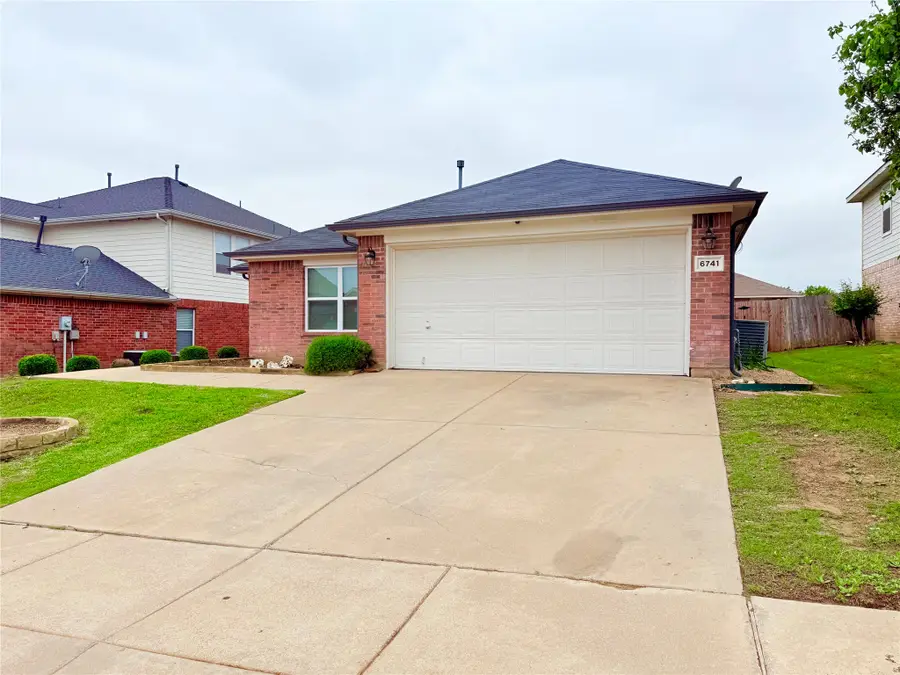 6741 Red Rock Trail, Watauga, TX 76137 - #3