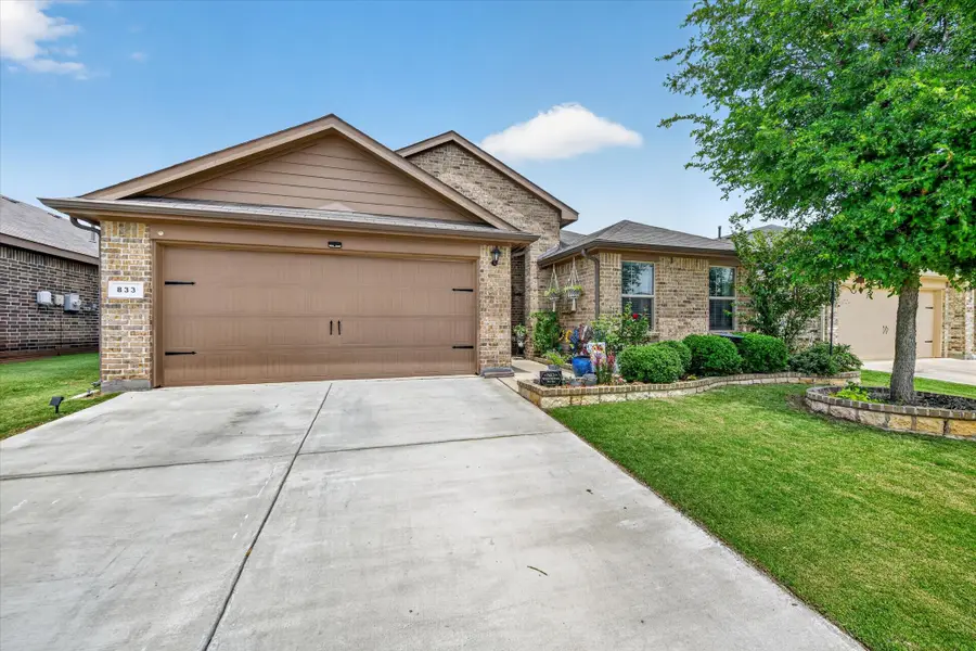 833 Rutherford Drive, Crowley, TX 76036 - #2