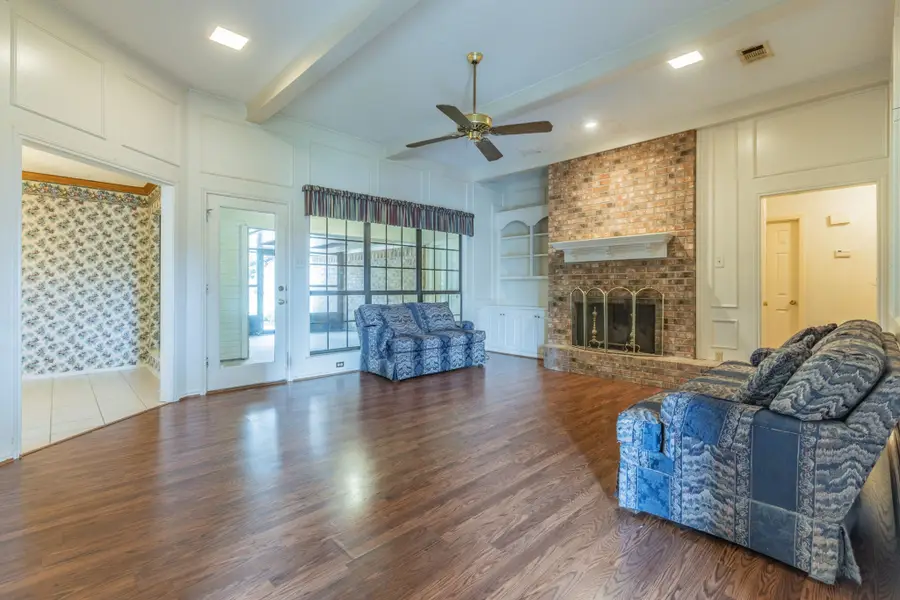 9900 Oak Ridge Circle, Woodway, TX 76712 - #2