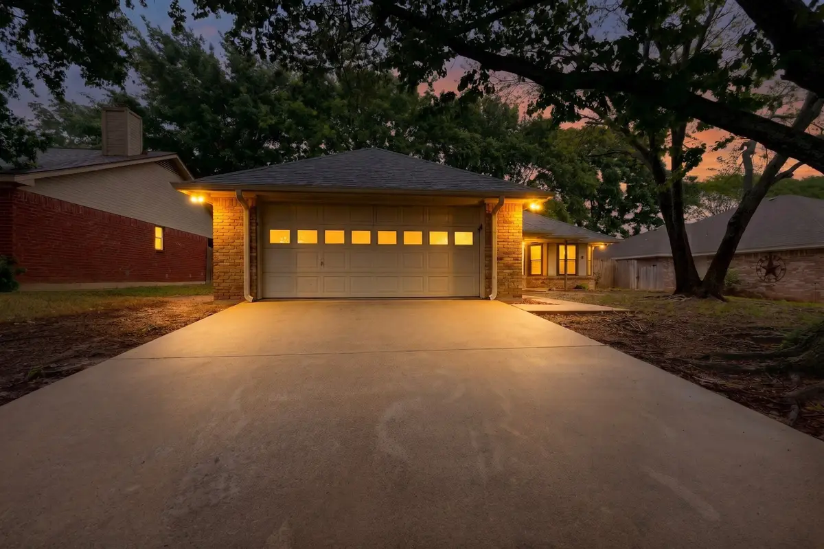 8 Marvin Gardens, Midlothian, TX 76065 - #1