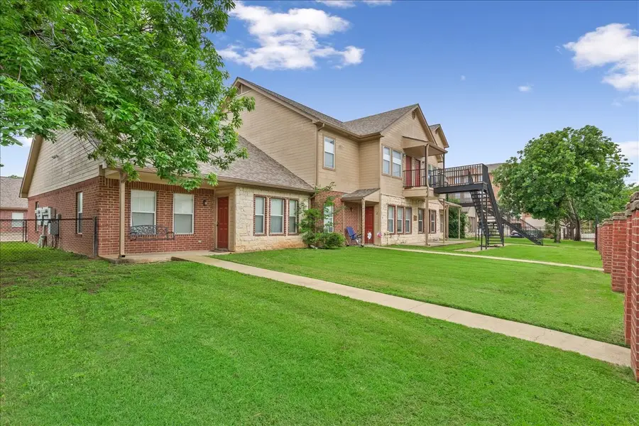 1401 Bagby Avenue #4, Waco, TX 76706 - #2