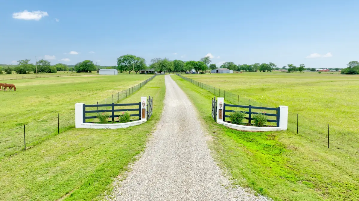 3781 Fm 151, Whitewright, TX 75491 - #1