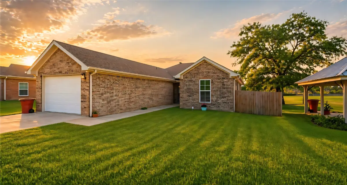 109 Baker Street, Mount Vernon, TX 75457 - #1