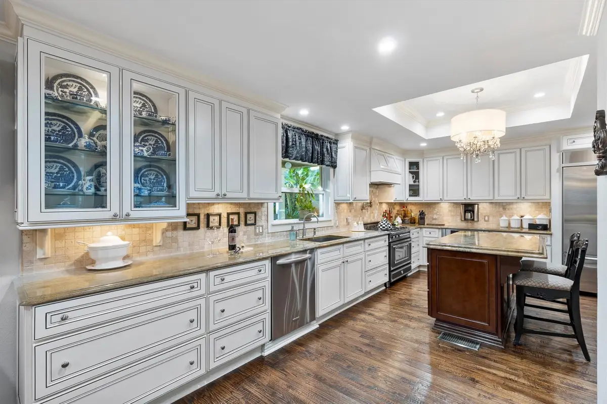 1432 Sylvan Avenue, Dallas, TX 75208 - #1