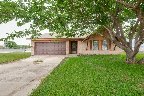 2654 Arlington Lane, Lancaster, TX 75134