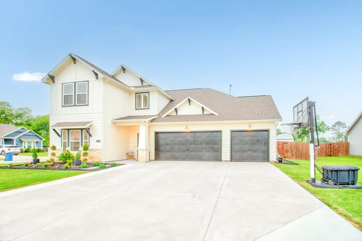 600 Kyle Drive, Tioga, TX 76271 - #1