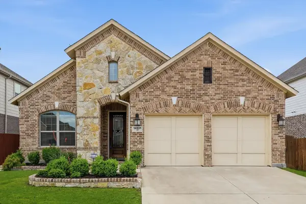 14821 Cedar Flat Way, Fort Worth, TX 76262
