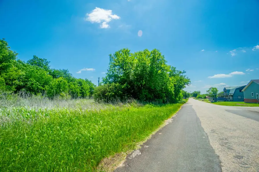 4507 Mimosa Drive, Granbury, TX 76048 - #3