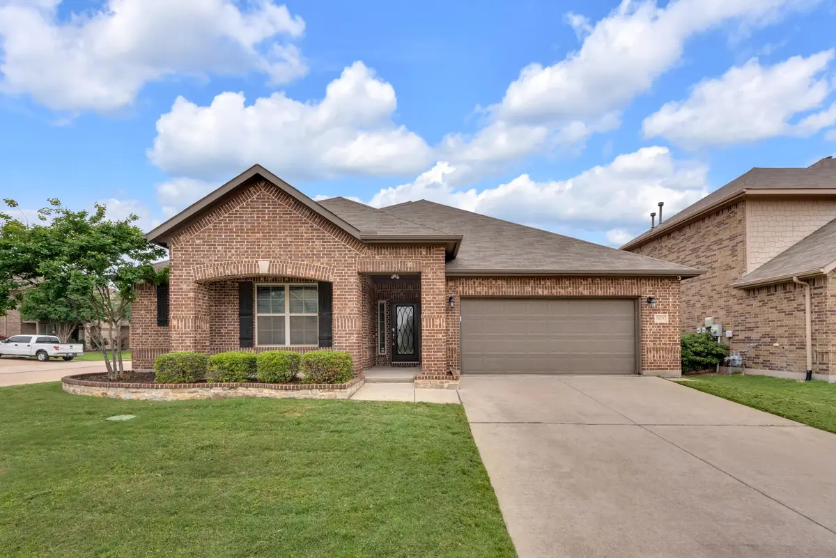 1428 Mesa Crest Drive, Fort Worth, TX 76052 - #1