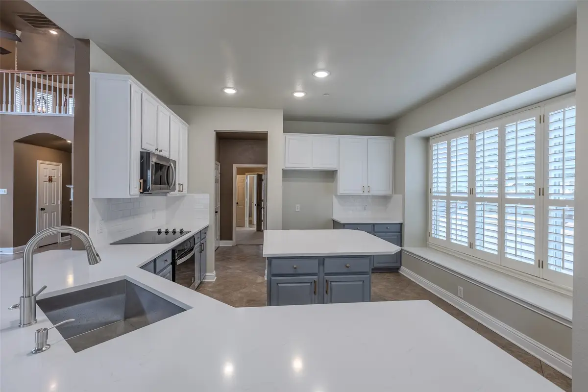 452 Richmond Street, Irving, TX 75063 - #1