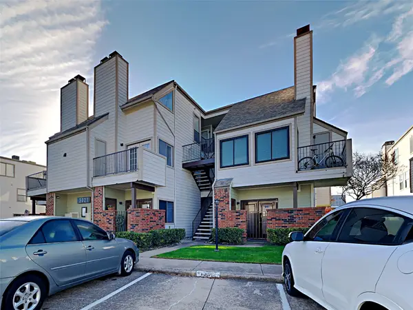 3121 Sondra Drive #208, Fort Worth, TX 76107