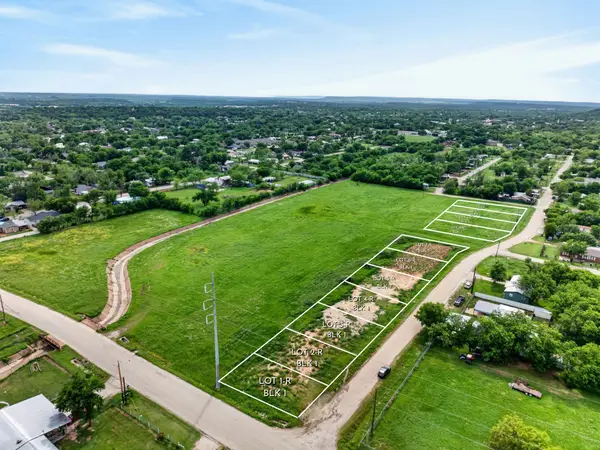 11 Lots SE 8.5 Street, Mineral Wells, TX 76067