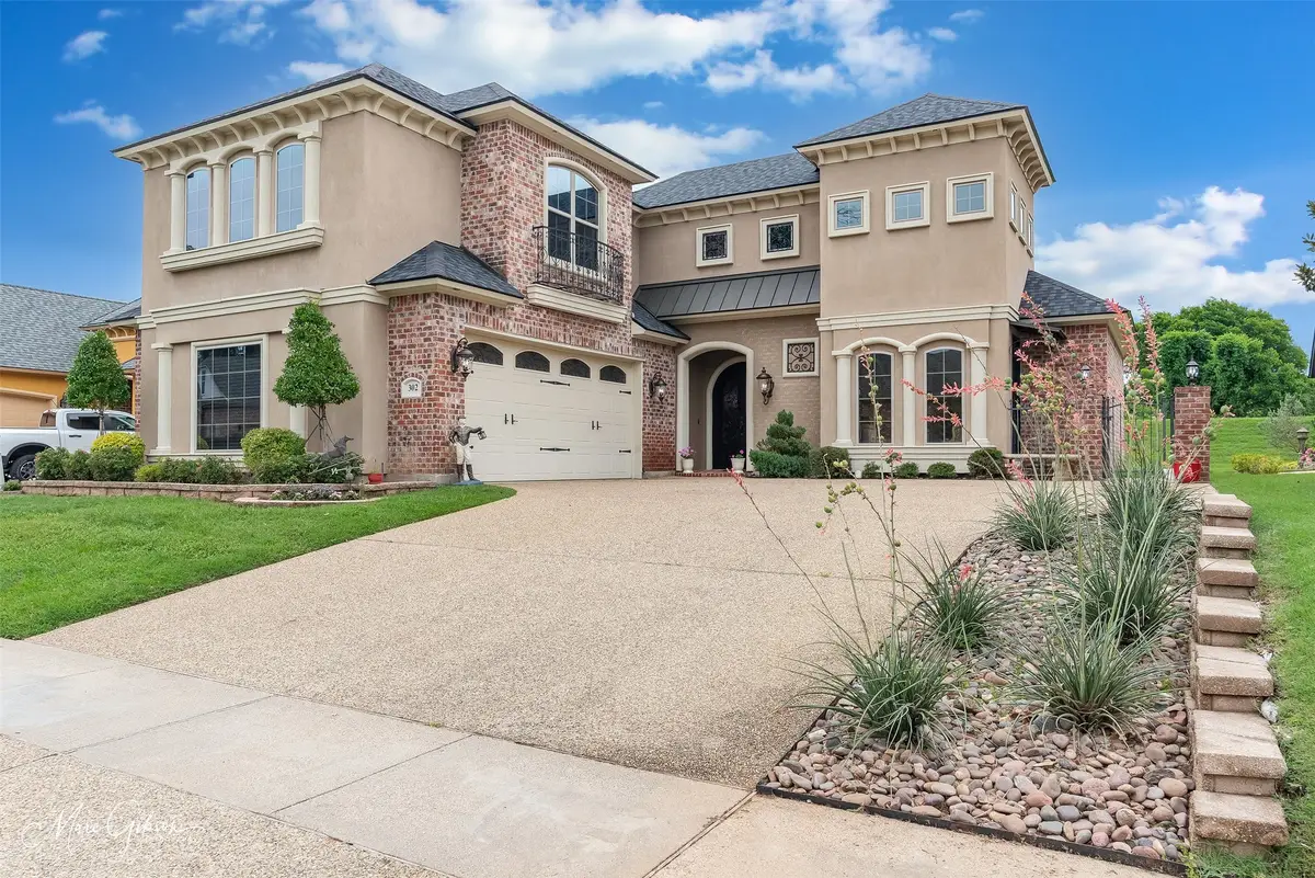 302 Bevly Lake Drive, Bossier City, LA 71111 - #1