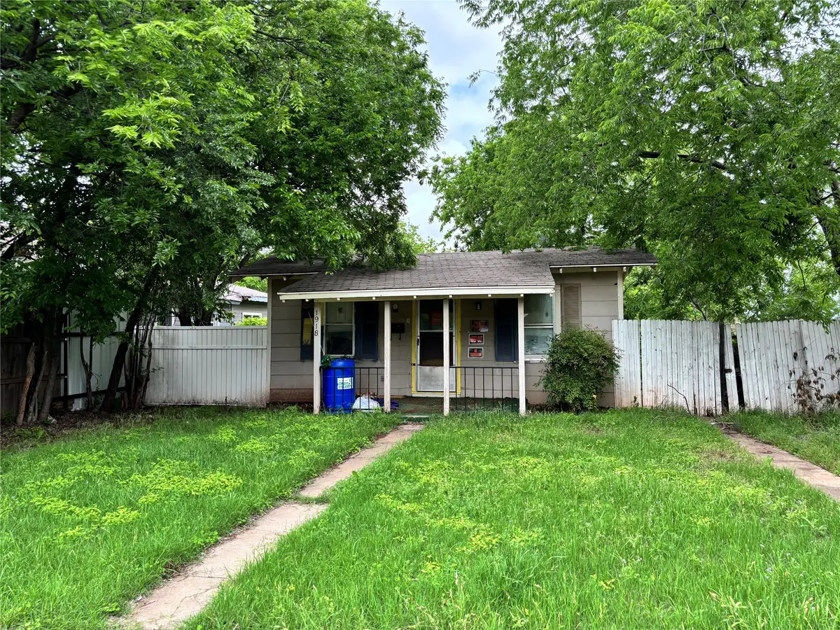 1918 N 6th Street #R, Wichita Falls, TX 76301 - #1