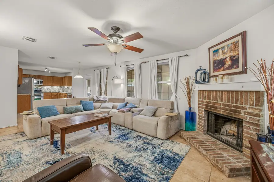 16617 Woodside Drive, Justin, TX 76247 - #2