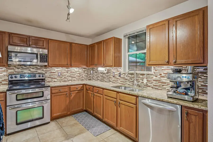 16617 Woodside Drive, Justin, TX 76247 - #3