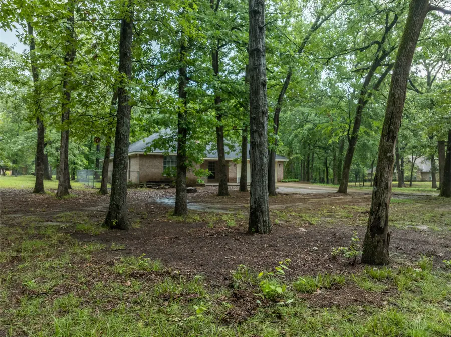 248 Butternut Lane, Powderly, TX 75473 - #2