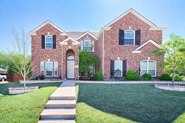 410 Caymus Street, Kennedale, TX 76060