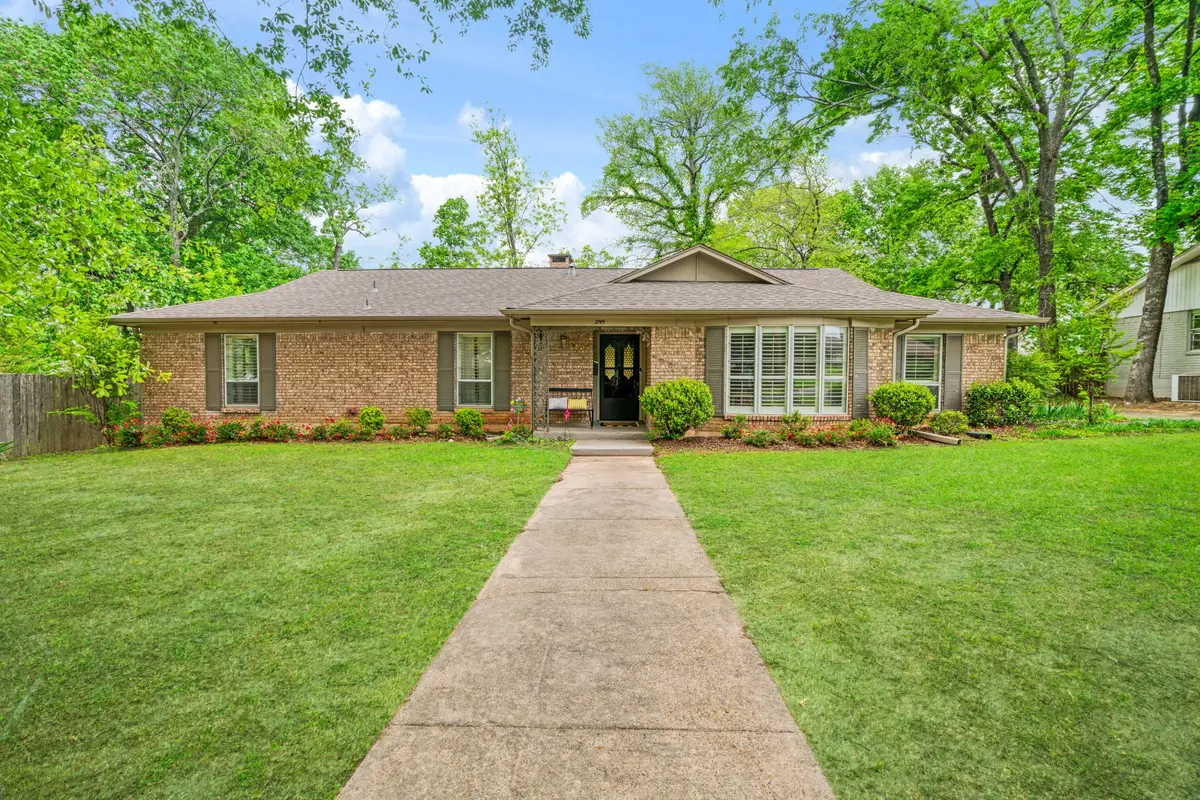 2745 Simpson Street, Paris, TX 75460 - #1