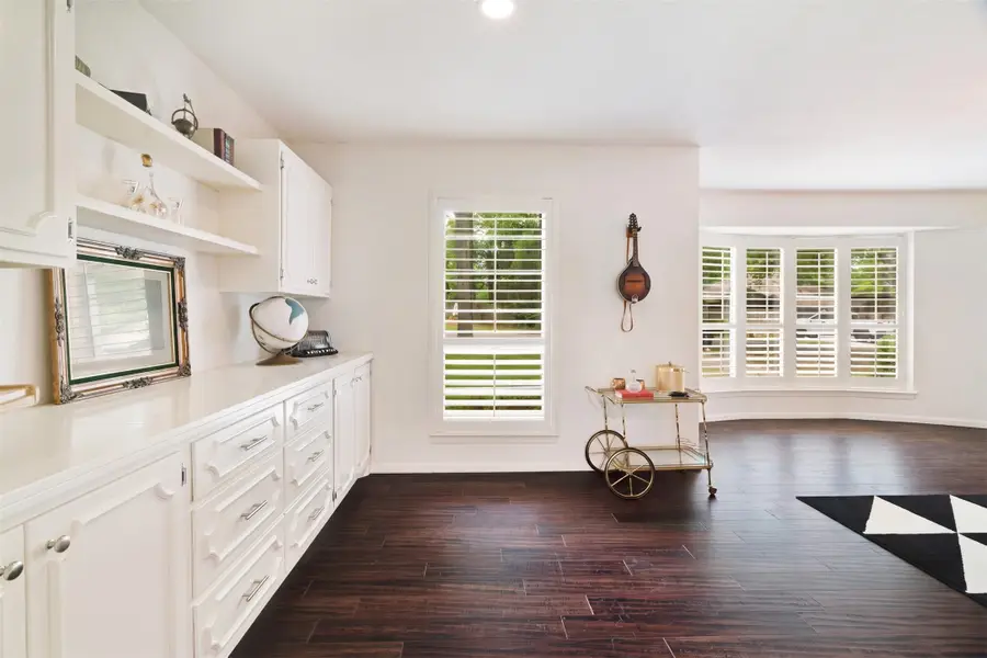 2745 Simpson Street, Paris, TX 75460 - #3