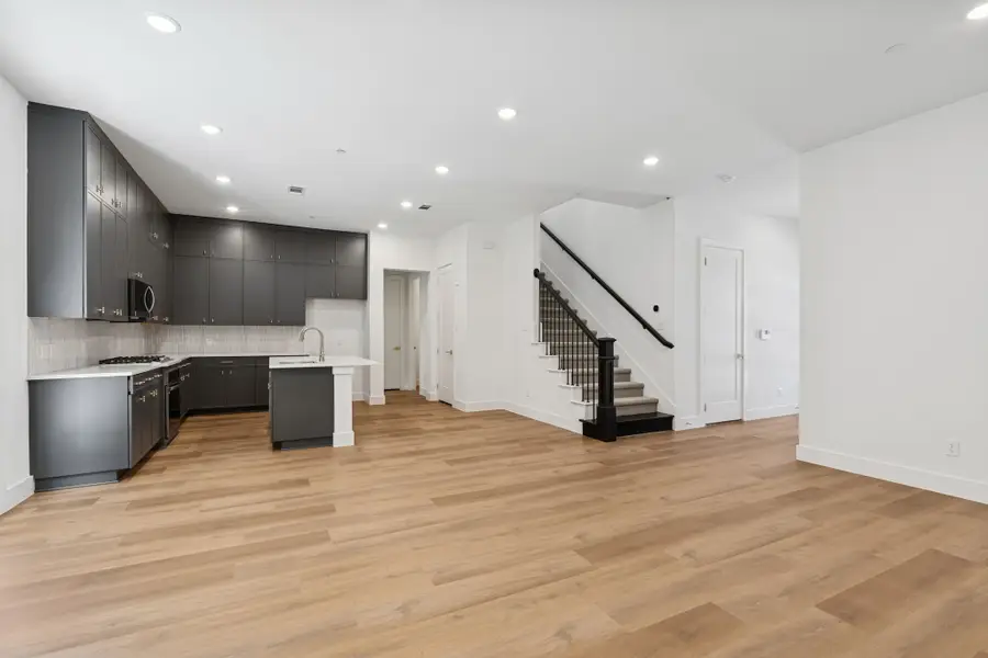 452 Waters Edge Drive #823, Hickory Creek, TX 75065 - #2