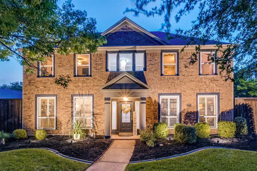 4009 Crestwood Drive, Carrollton, TX 75007 - #2