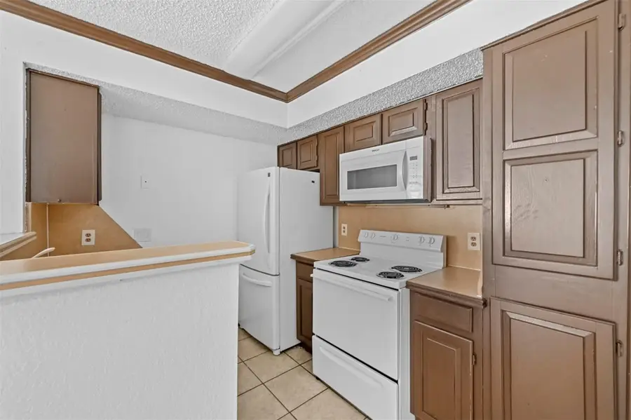 2314 Bamboo Drive #I103, Arlington, TX 76006 - #3