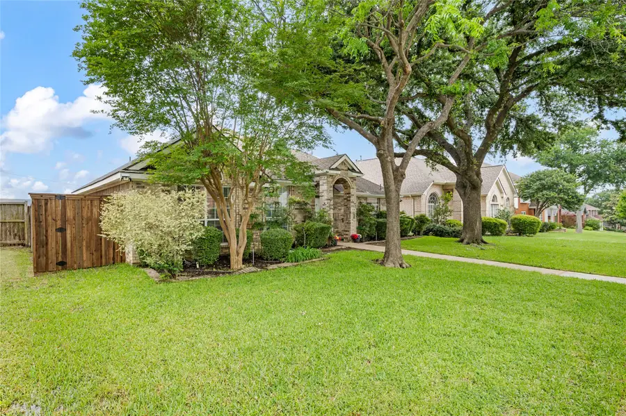 1138 Holly Drive, Carrollton, TX 75010 - #2