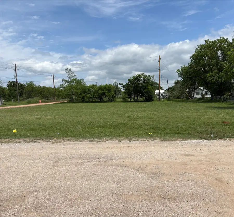 1202 Desdemona Boulevard, Ranger, TX 76470 - #2