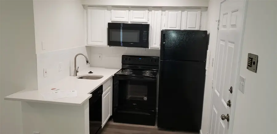 2300 Bamboo Drive #N308, Arlington, TX 76006 - #2