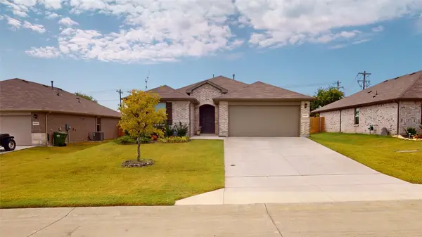 13557 Gunsmoke Lane, Cresson, TX 76035