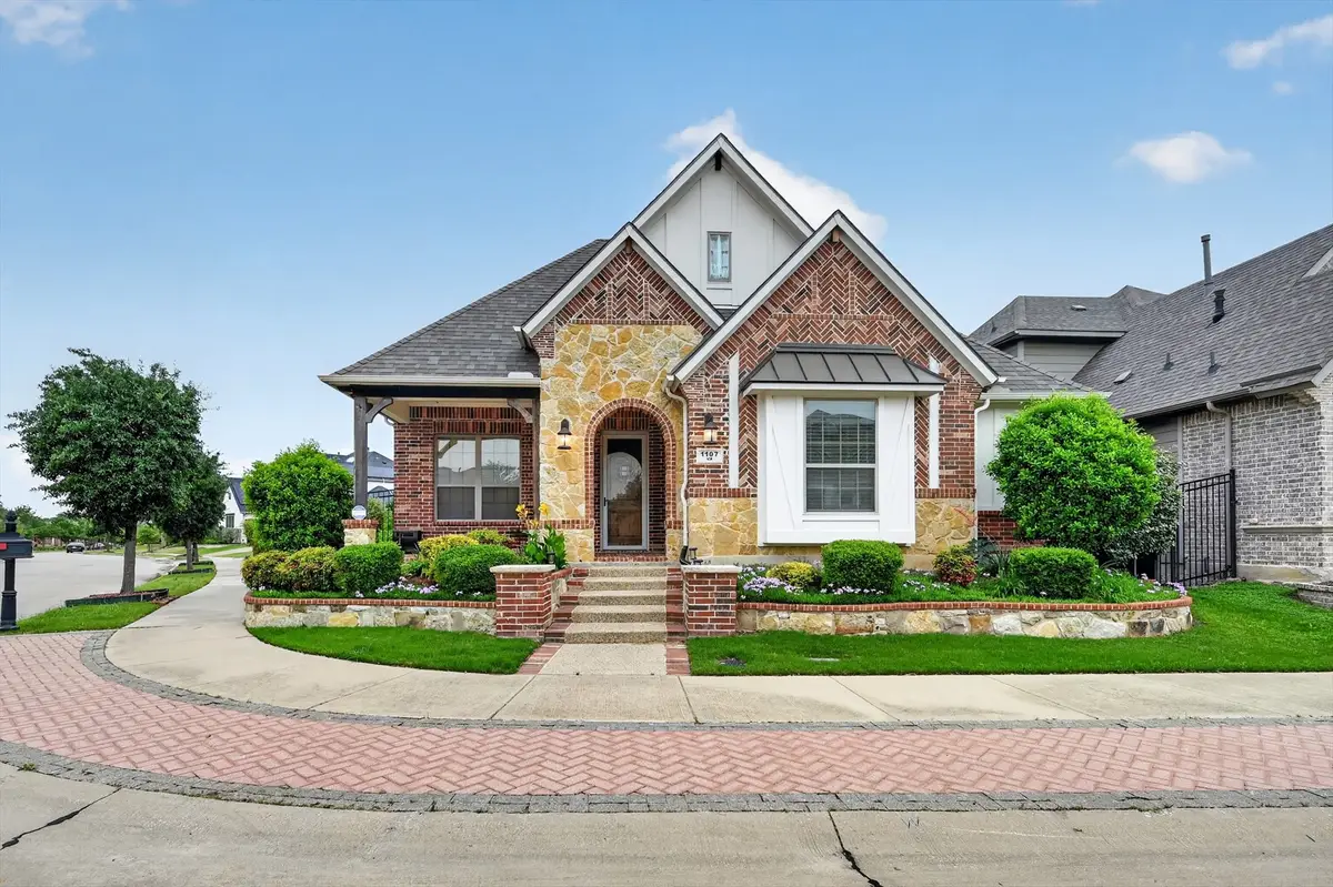 1107 Amber Rose Way, Arlington, TX 76005 - #1