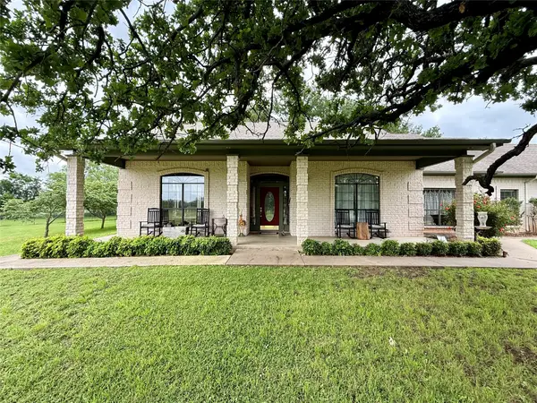 803 County Road 109, Hamilton, TX 76531