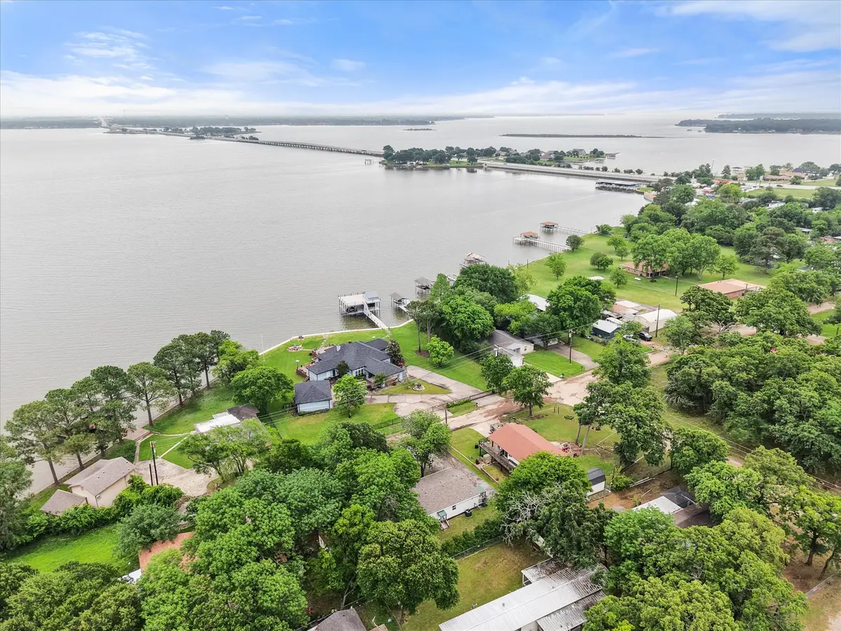 510 Nob Hill Lane, Seven Points, TX 75143 - #1