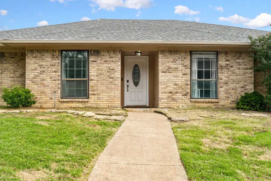 1949 Chesham Drive, Carrollton, TX 75007 - #3