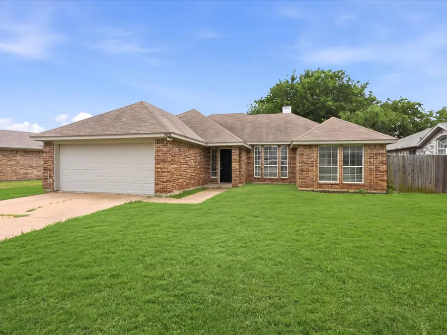 8040 Clear Brook Circle, Fort Worth, TX 76123 - #2