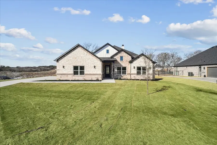 340 Slimp Bluff, Azle, TX 76020 - #3