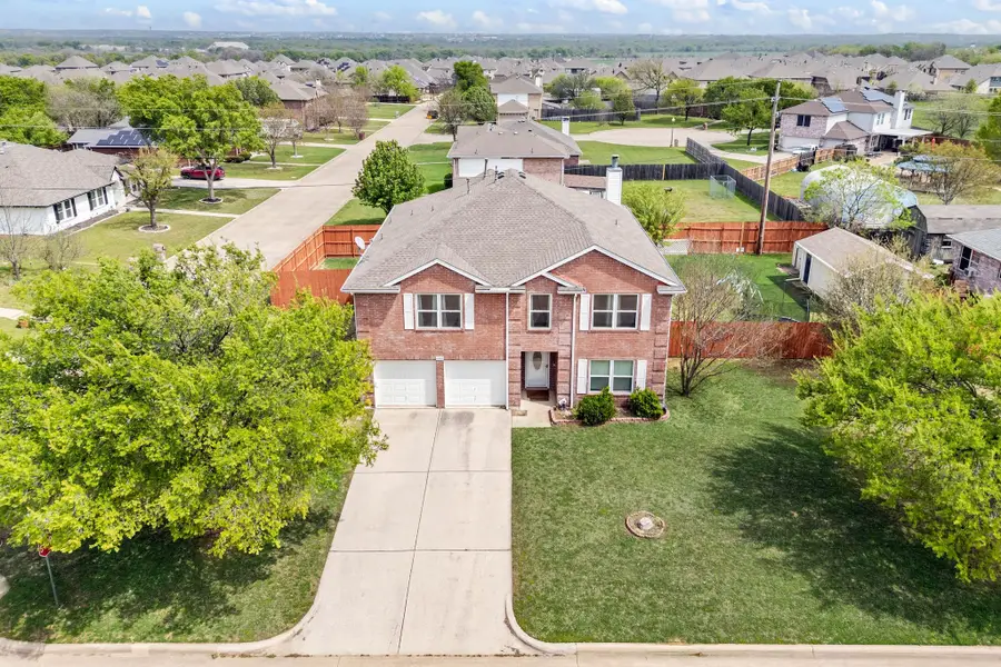 1040 Canyon Drive, Justin, TX 76247 - #2