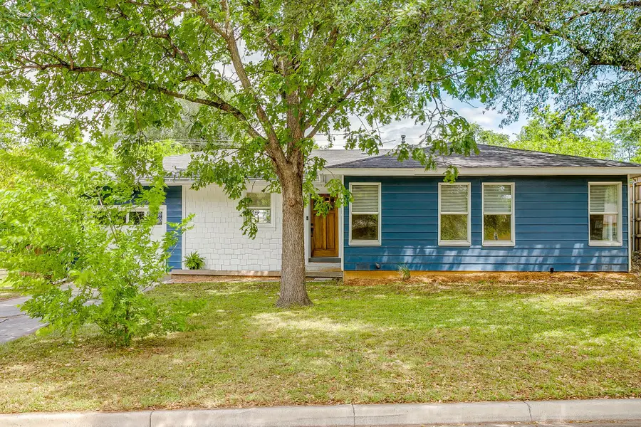3512 Binyon Avenue, Fort Worth, TX 76133 - #3