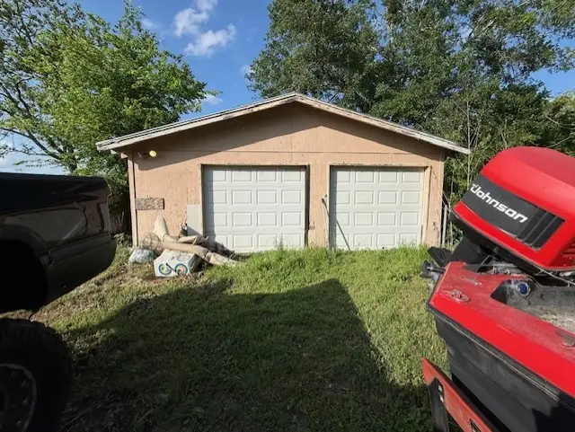 208 N Bridges, Elkhart, TX 75839 - #3