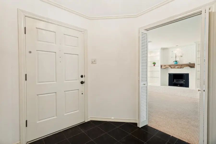 4128 Coral Circle, Benbrook, TX 76126 - #3