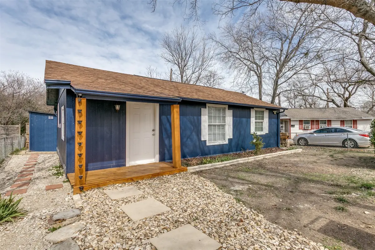 237 Conner Plaza, Lewisville, TX 75057 - #1