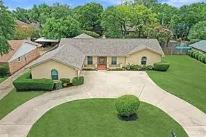 1804 Lincolnshire Drive, Bedford, TX 76021 - #1