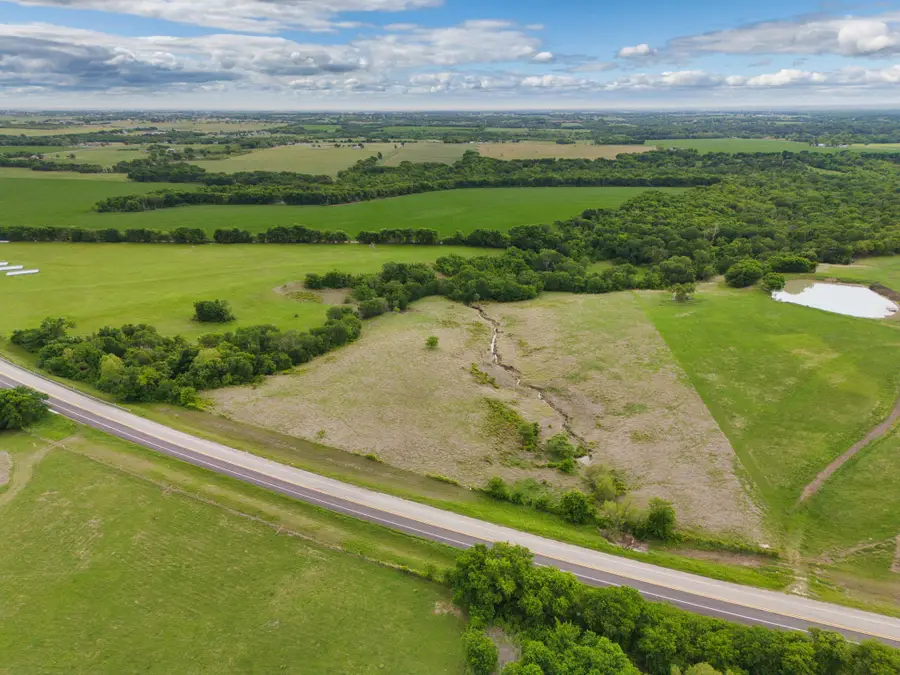 TBD T M West Parkway, West, TX 76691 - #3