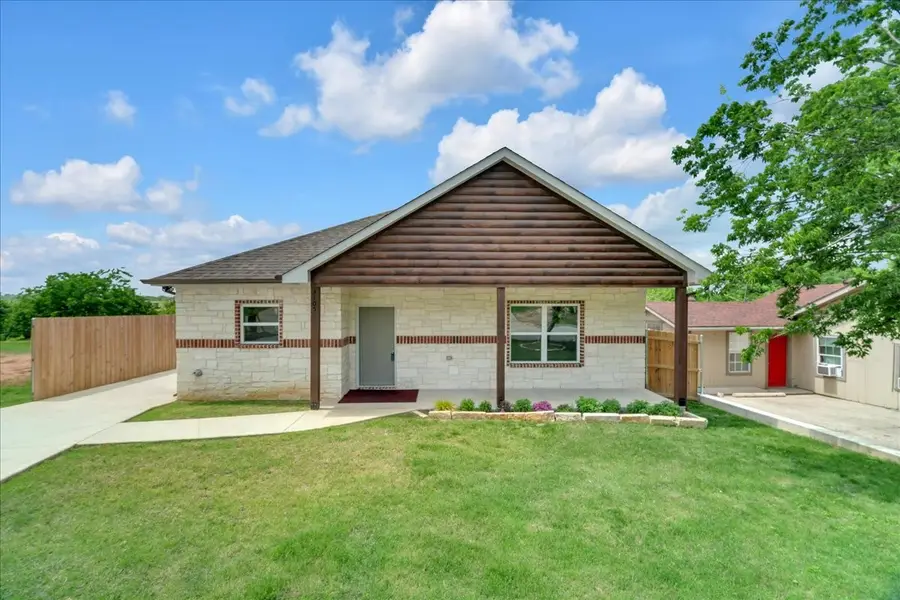 3105 N Pecan Street, Fort Worth, TX 76106 - #2