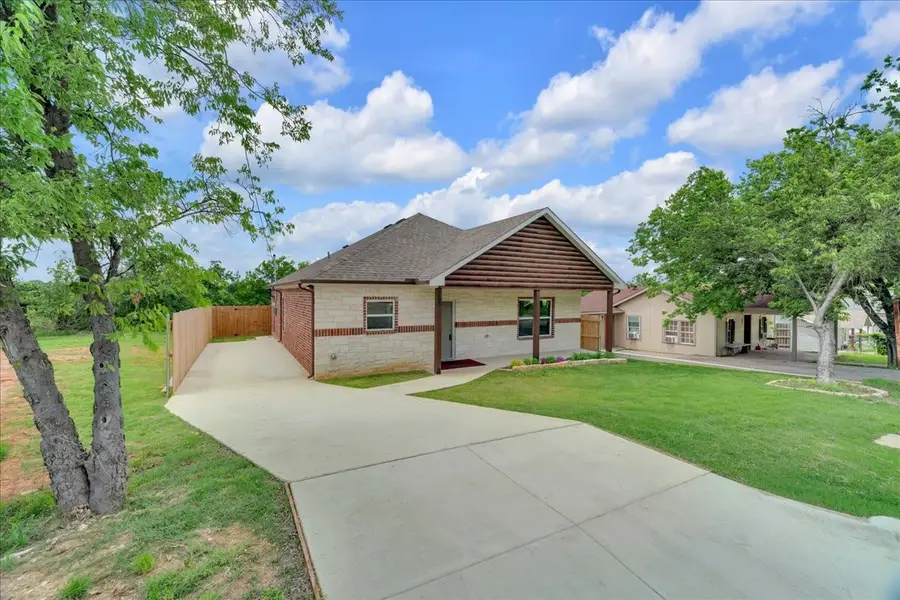 3105 N Pecan Street, Fort Worth, TX 76106 - #3